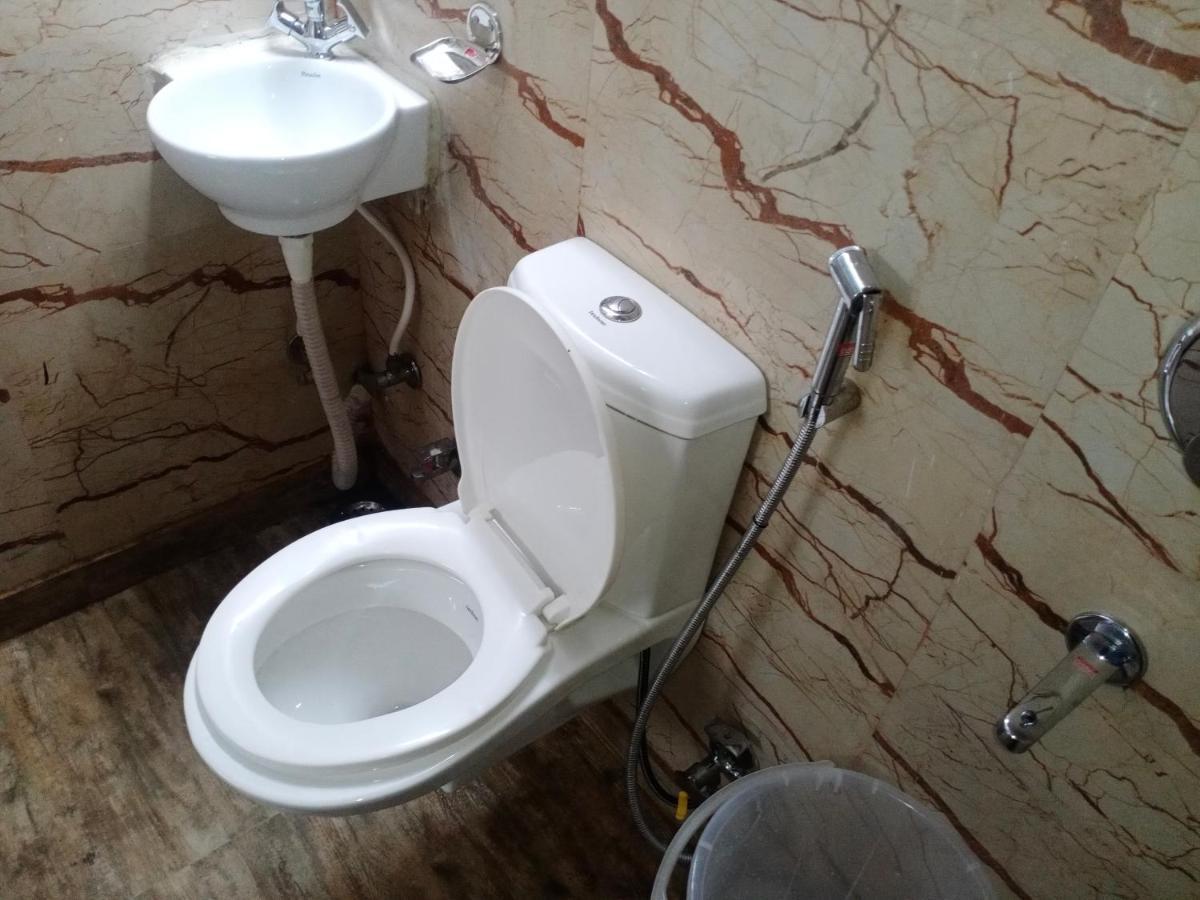 Hotel Cozy Cave Near Igi Airport Delhi New Delhi Eksteriør bilde