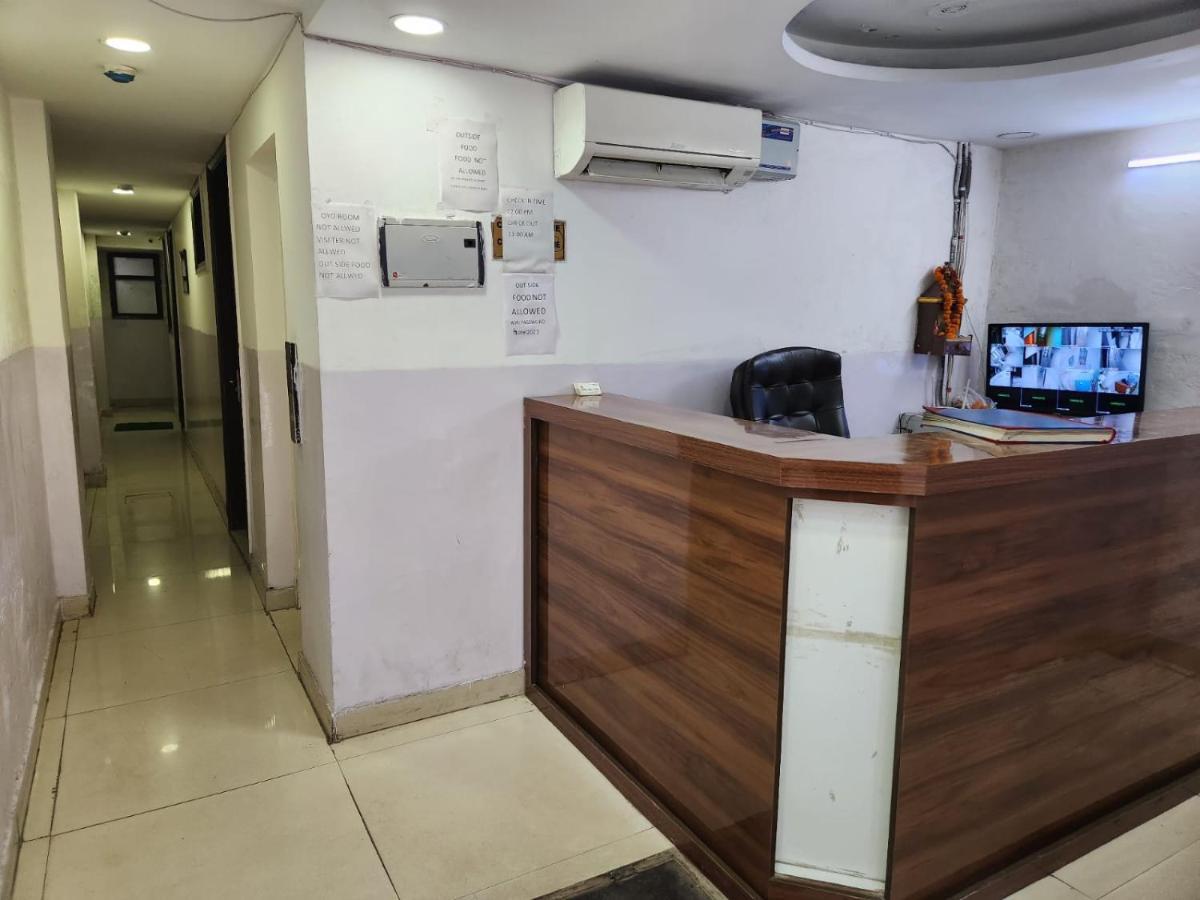 Hotel Cozy Cave Near Igi Airport Delhi New Delhi Eksteriør bilde