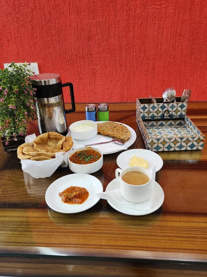 Hotel Cozy Cave Near Igi Airport Delhi New Delhi Eksteriør bilde